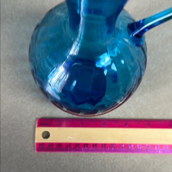 Vintage Turquoise Blue Hand Blown Art Glass Decanter/Pitcher - Picture 15 of 15